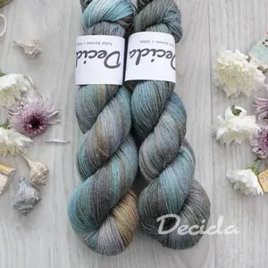 "Cumbia" - 80% Merino Easywash/20% Len 400m/100g