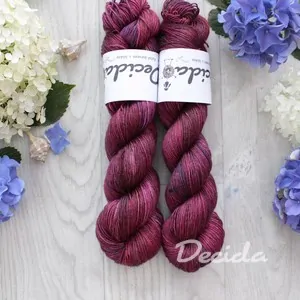 "Sangre" 80% merino 20% hedvábí 360m