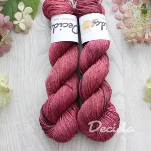 "Red" - Buretové hedvábí 300m/100g