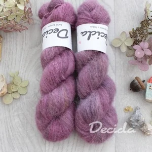"Panta" - 42% baby alpaka 13% merino 10 % yak 35% hedvábí 50g