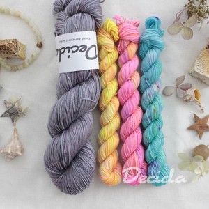 "Set 1" Alpine Bloom Hat - 160g Merino sw 300m