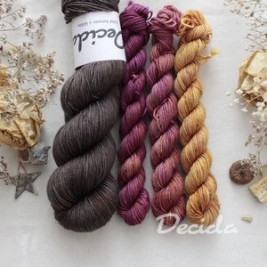 "Set 19" Alpine Bloom Hat - 160g Merino sw 300m