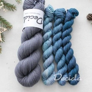 "Set 42" Alpine Bloom Hat - 160g Merino sw 300m