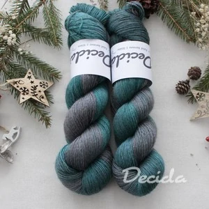 "Outra" 120g - 65%merino 20%hedvábí a 15% yak