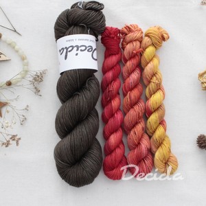 "Set 44" Alpine Bloom Hat - 160g Merino sw 300m