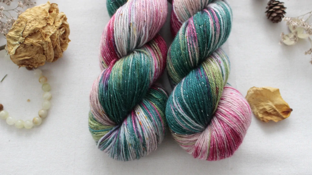 "Lesní divoženka" - EXTRA Merino sw/polyamid/Lurex 400m/100g