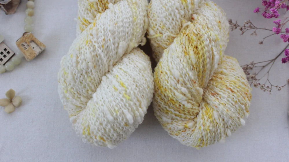 "Goldie" - efektní merino SLUB