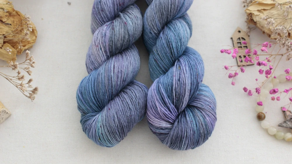 "Erasures" 80% merino 20% hedvábí 400m 
