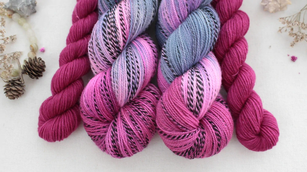 "Extravagance Love 2" - ZEBRA Merino sw/nylon 365m - set 120g