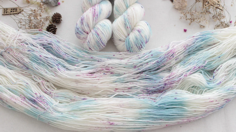 "Flow"  EXTRA Merino sw/polyamid 400m/100g