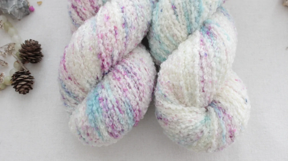 "Flow 2" - merino sw Boucle 220m/100g