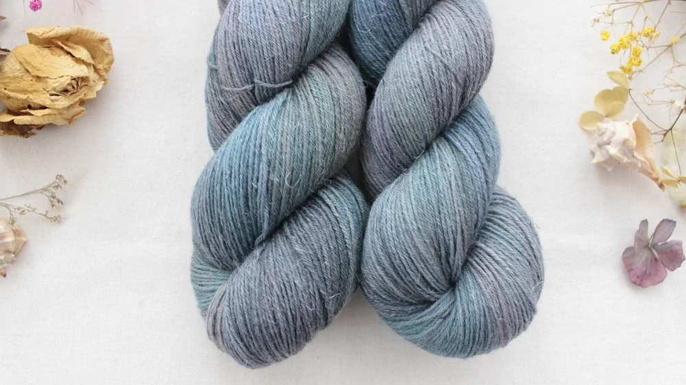 "Bailando" - 80% Merino Easywash/20% Len 400m/100g