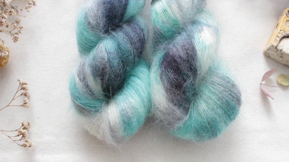 "Poseidon" - 60% superkid mohér 40% hedvábí 700m/50g