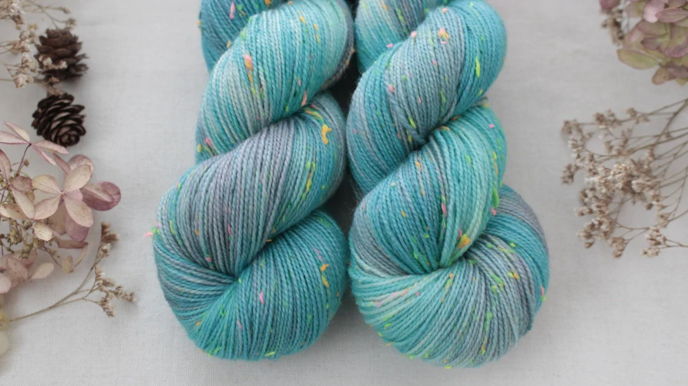 "Ledovka" - merino a Donegal neps 400m