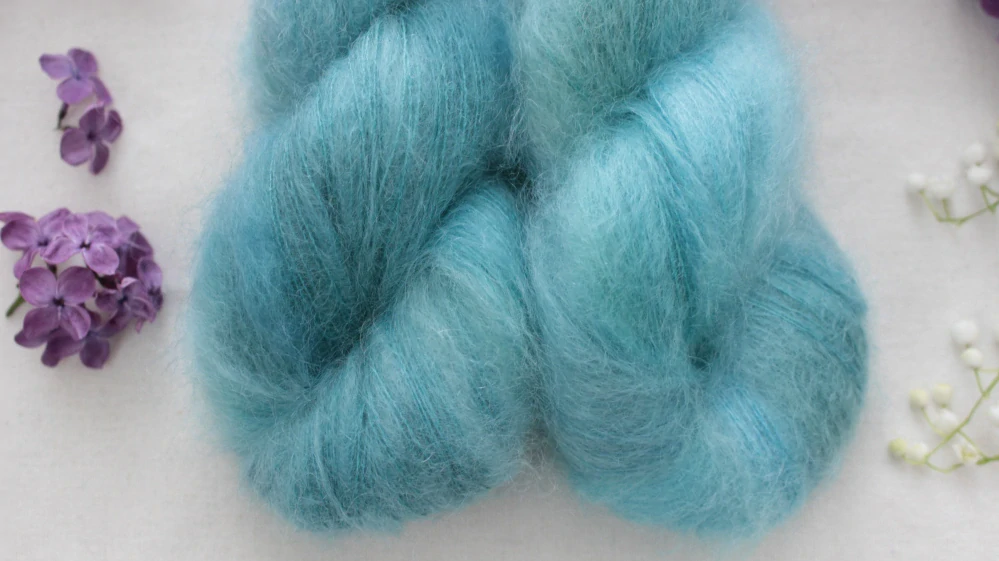 "Spaces"- 75% superkid mohér/25%hedvábí 420m/50g