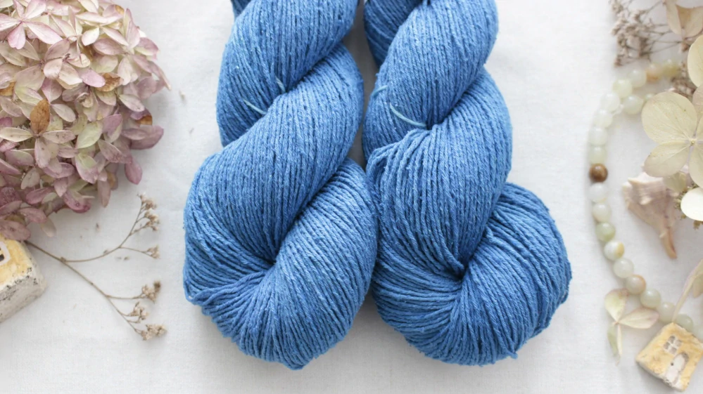 "Blue" - Buretové hedvábí 300m/100g