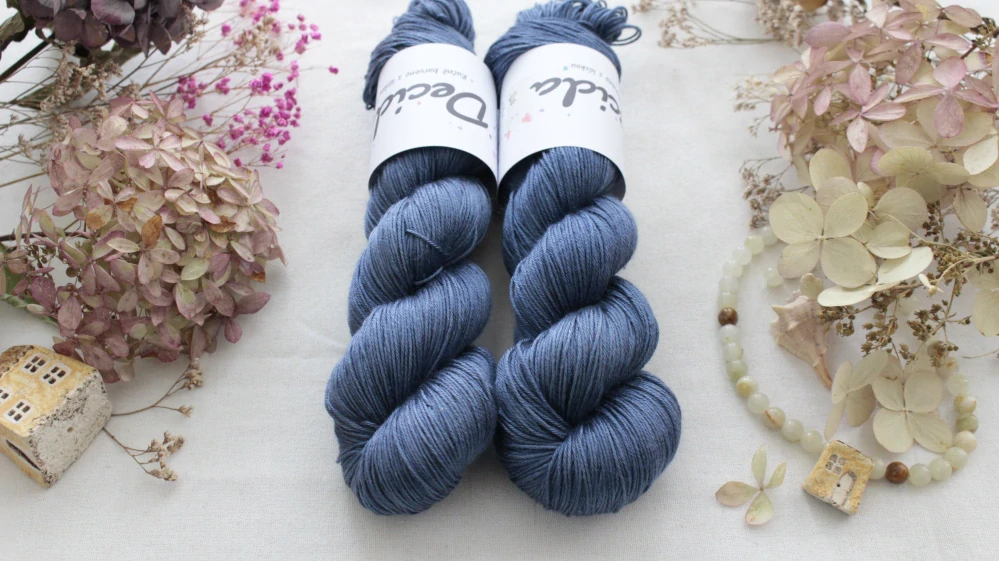 "Cobalt" 100% pravé hedvábí 400m