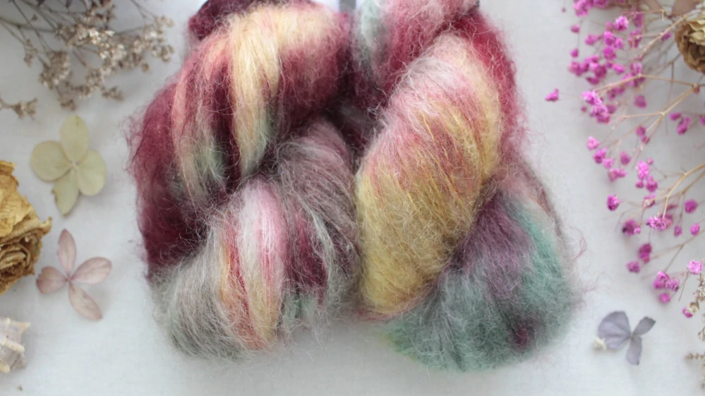 "Tahou" 75% superkid mohér/25%hedvábí 420m/50g