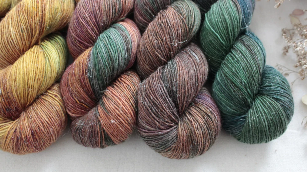 "Fade 30" -  500g Single 90% Merino sw/10% Len 366m