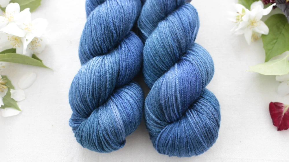"Astral 2" - merino sw/hedvábí 50/50 400m