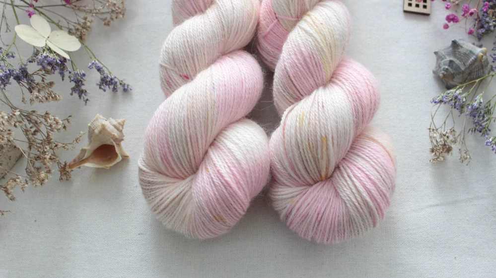 "Surfine" 70%alpaka/10%kašmír/20%hedvábí 400m