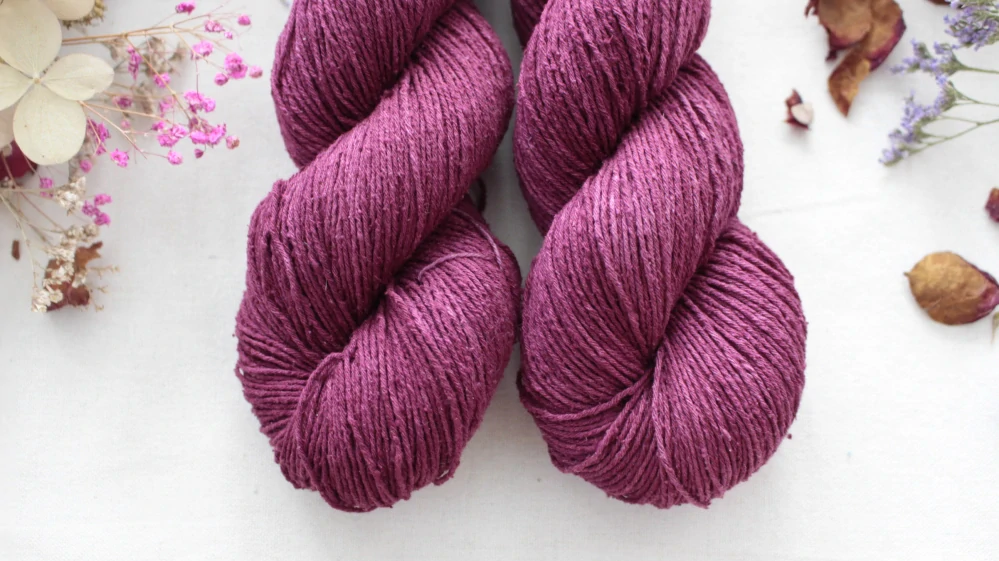 "Burgundy 4" - Buretové hedvábí 300m/100g