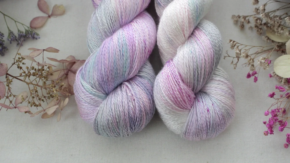 "Adelaila 2" 100% pravé hedvábí 600m