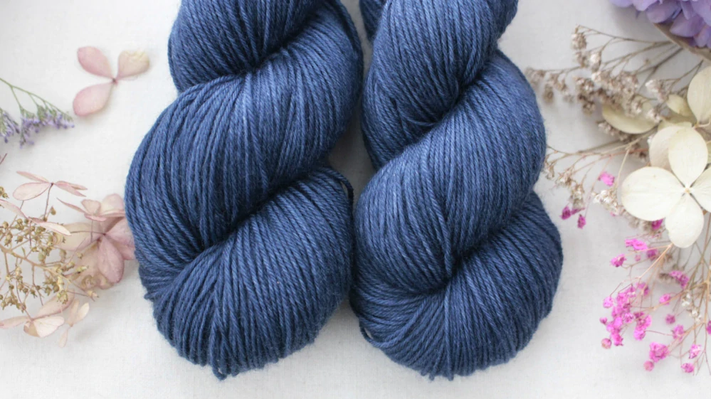 "Blue"  EXTRA Merino sw/polyamid 400m/100g