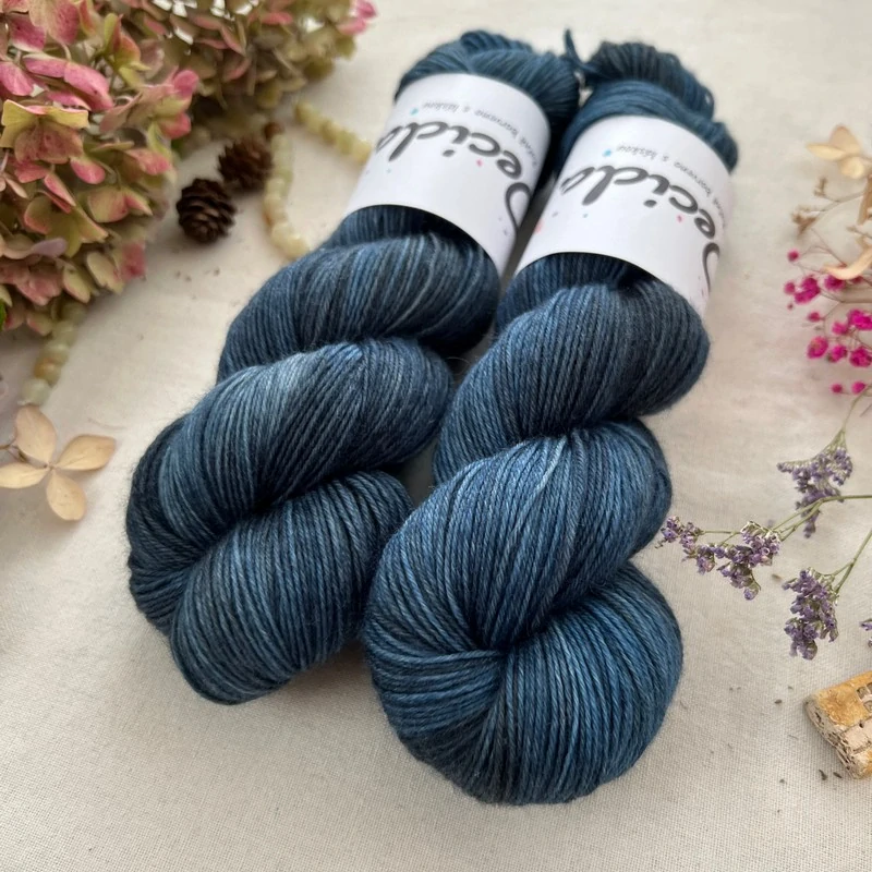 "Blue blu"  EXTRA Merino sw/polyamid 400m/100g