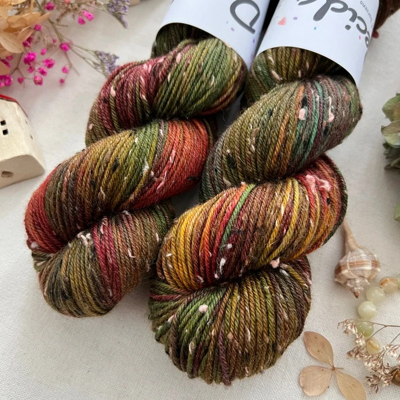 "Hawthorn Grove" Donegal DK -  85% merino a 15% donegal nopky 212m