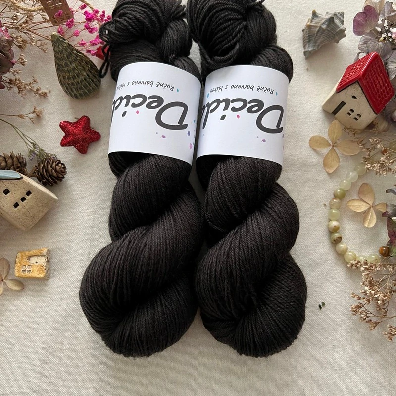 "Soft Black"  EXTRA Merino sw/polyamid 400m/100g