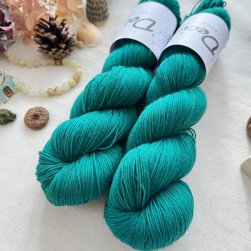 "Turquiose" 70%merino 10%nylon 20% yak 400m