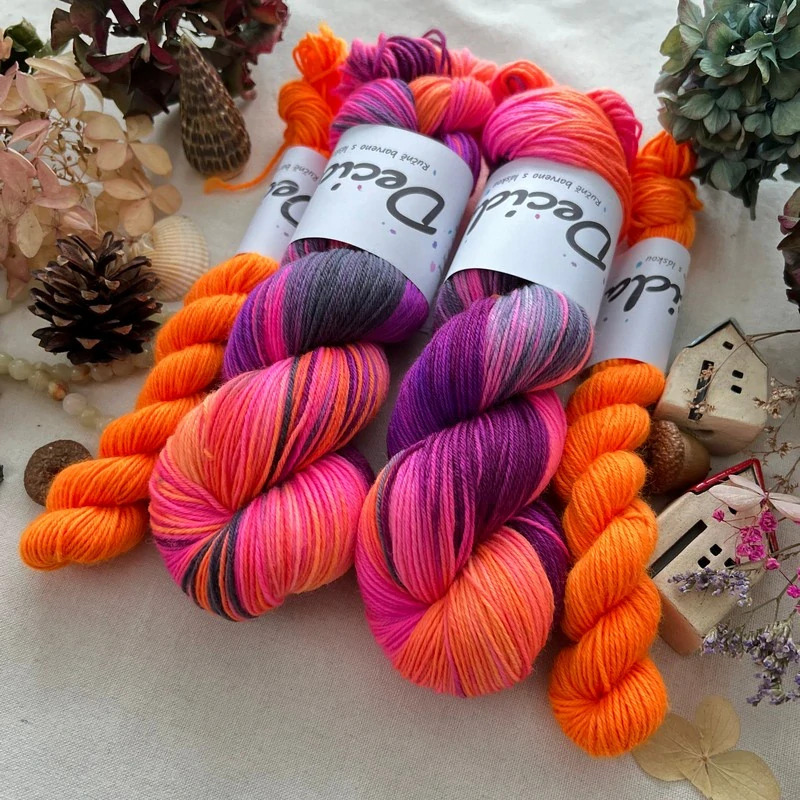 "Velenita"  EXTRA Merino sw/polyamid 400m/100g Set 120g