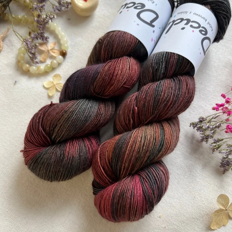 "Deep forest floor" - Single MERINO 366m