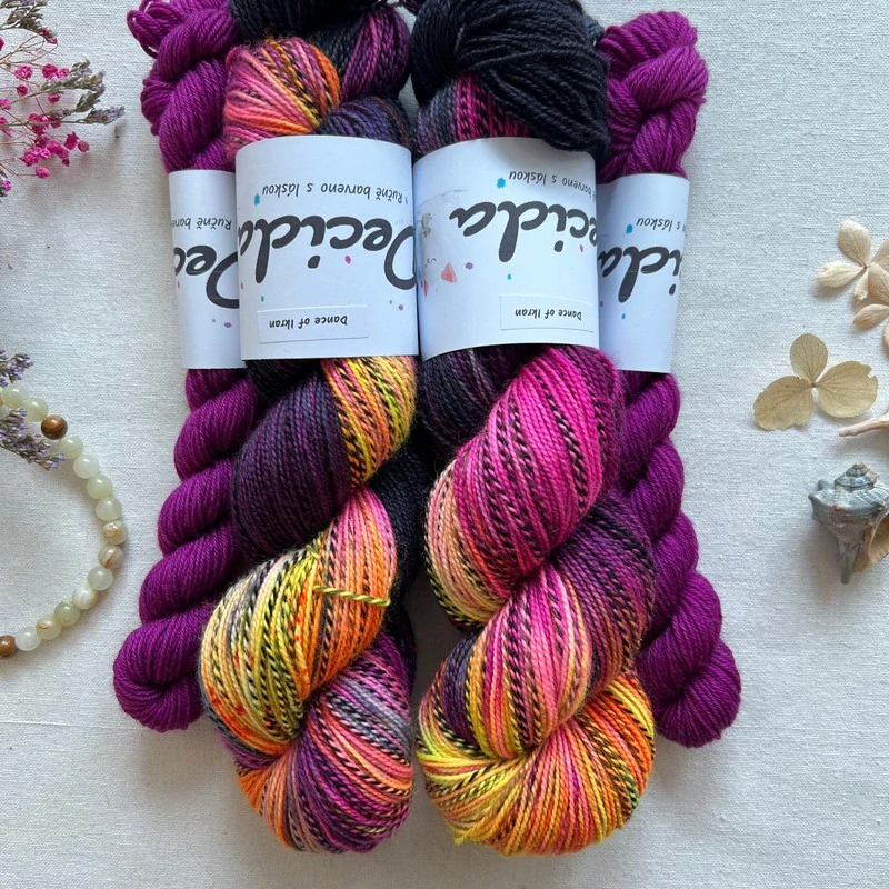 "Dance of Ikran" - ZEBRA Merino sw/nylon 365m set 120g