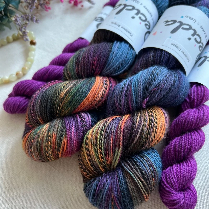 "Pandoran Dragon" - ZEBRA Merino sw/nylon 365m set 120g