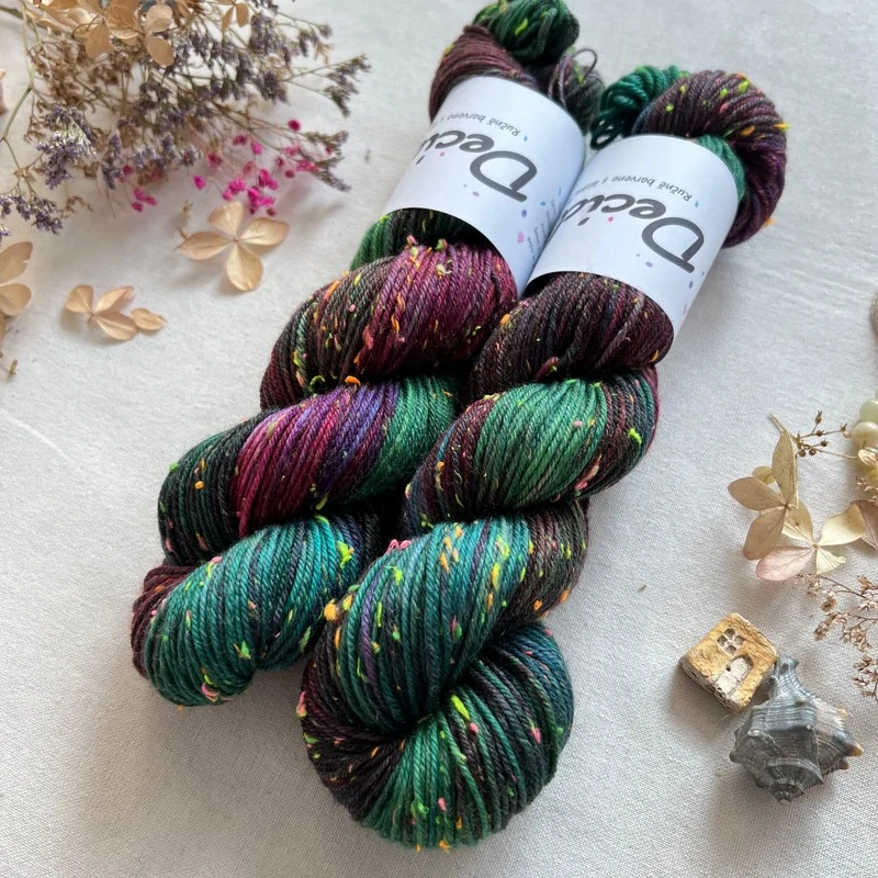 "Corazón del Alba 2" Donegal DK - 85% merino a 15% donegal nopky 212m