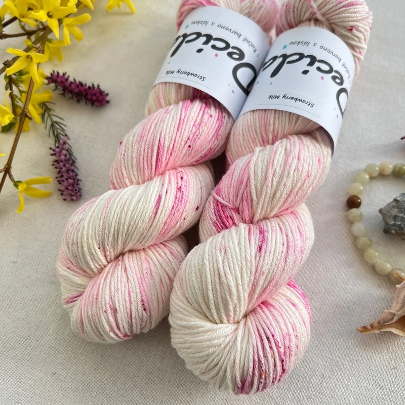 "Strawberry Milk" Merino/hedvábí 220m