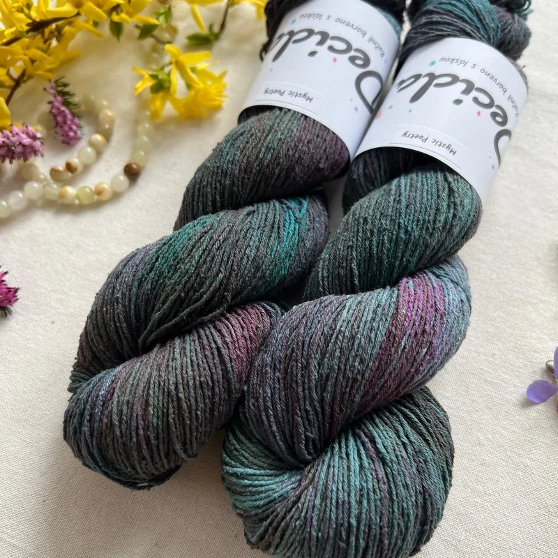 "Mystic Peony" - Buretové hedvábí 300m/100g