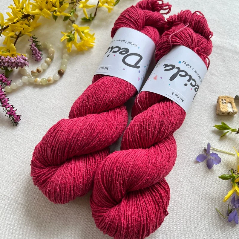 "Red lips 2" - Buretové hedvábí 300m/100g