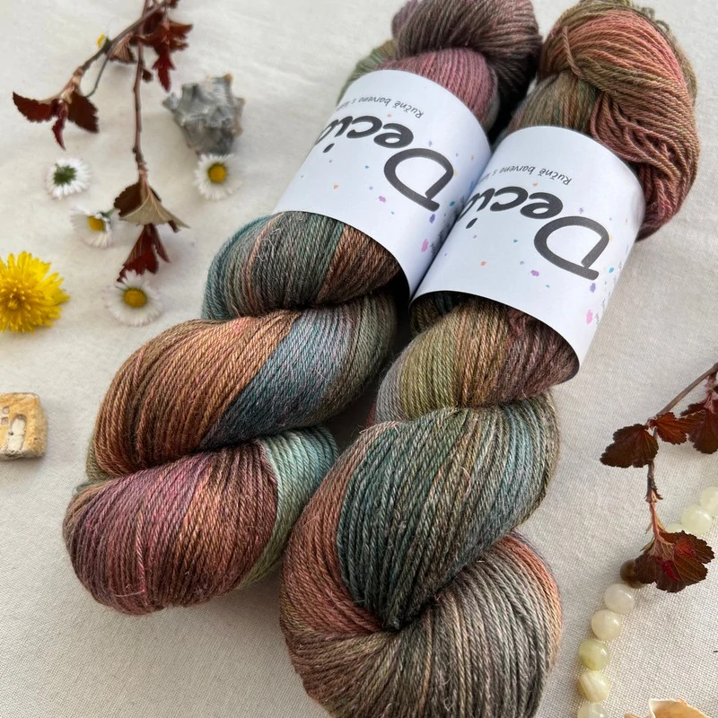 "Croce di Saragnano" 60% merino 20% hedvábí 20% konopí 400m 