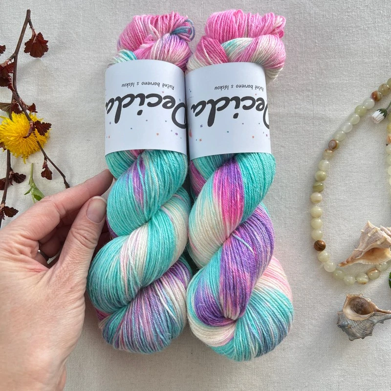 "Laolu 5" 60% merino 20% hedvábí 20% len 400m 