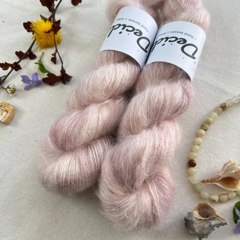 "Picón 5" 64% superkid mohér 3% merino 10% flitry 23% hedvábí 400m/50g