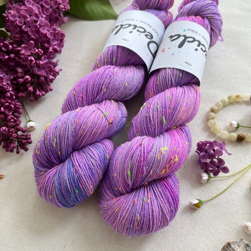 "Lilou"- 80% merino sw 10% donegal 10% stelina 400m/100g