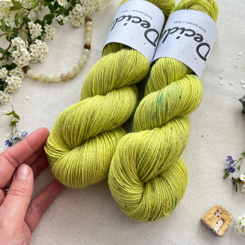 "Lime Flash" 60% merino 20% hedvábí 20% konopí 400m