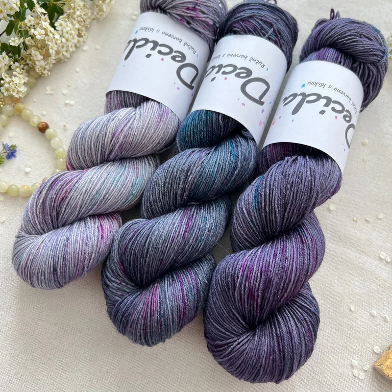 Fade set "Night Letters" 300g - 80% merino sw 20% hedvábí 400m