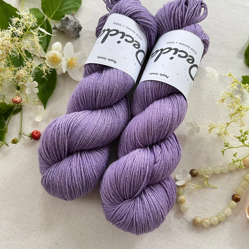 "Purple Sonata" 75% merino 25% hedvábí 400m