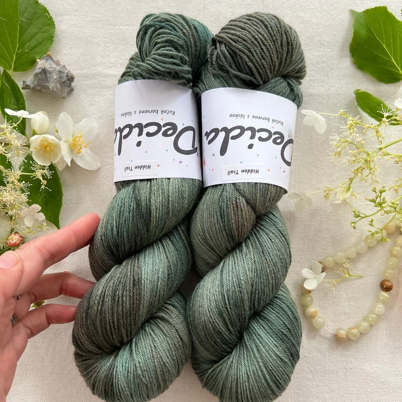 "Hidden Trail" 75% merino 25% hedvábí 400m