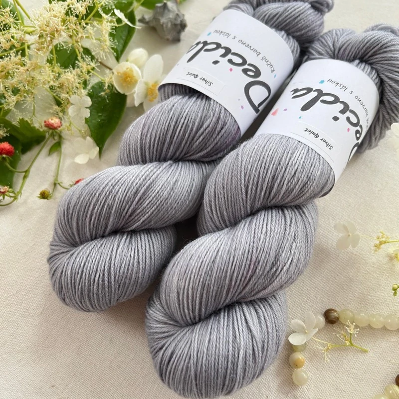 "Silver Quiet"  EXTRA Merino sw/polyamid 400m/100g