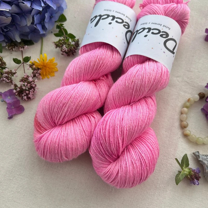"Pink Promise" 60% merino 20% hedvábí 20% len 400m